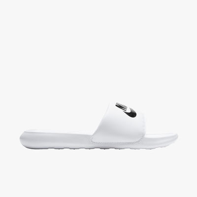 Nike Victori One