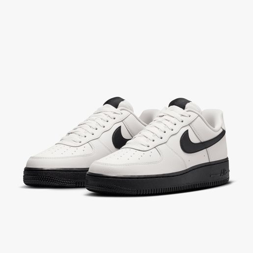 Nike Air Force 1 07