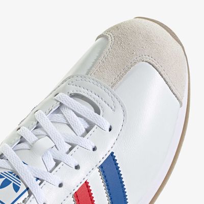adidas Country II