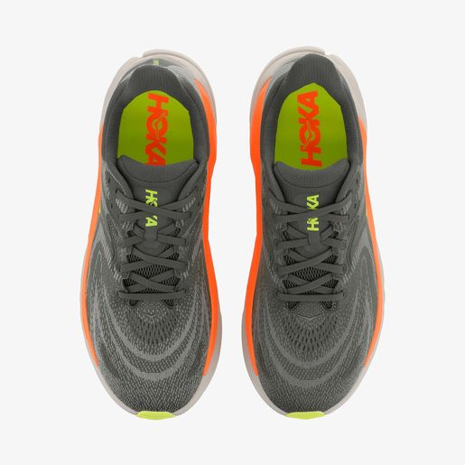 Hoka One One Arahi 8