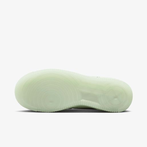 Nike Air Force 1 LV8