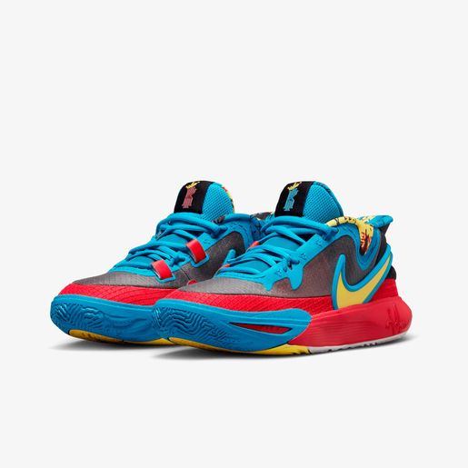 Kyrie 8 GO SE