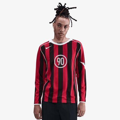 Nike Total 90