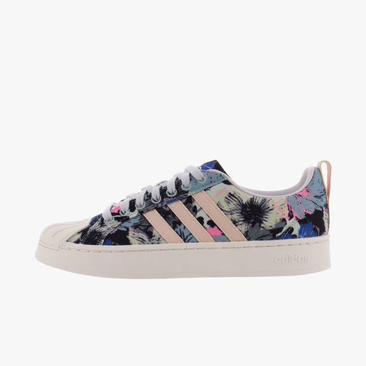 adidas Court Low Streetcheck