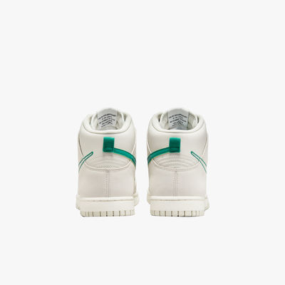 Nike Dunk High SE
