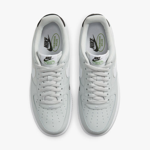 Nike Air Force 1 07 LV8