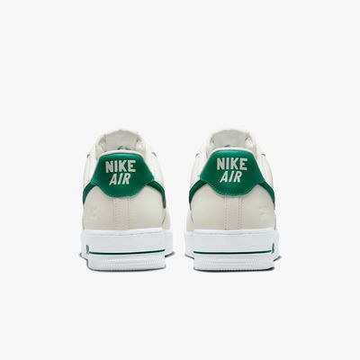 Nike Air Force 1 '07 LV8