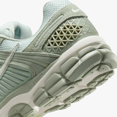 Nike Zoom Vomero 5