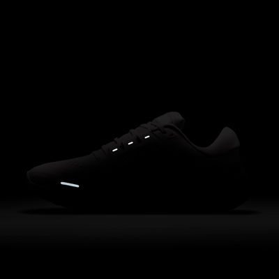 Nike Air Zoom Vomero 16