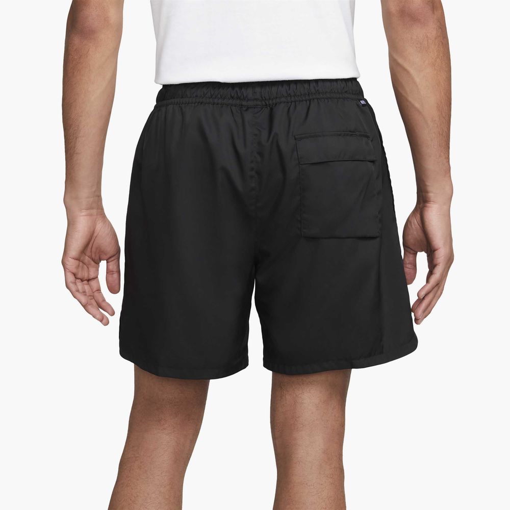 Nike Sportswear Essentials