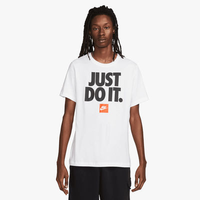 Nike Sportswear