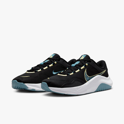 Nike Legend Essential 3 Next Nature