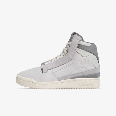 FORUM DECONSTRUCTED W