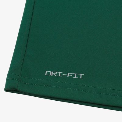 Nike Essential