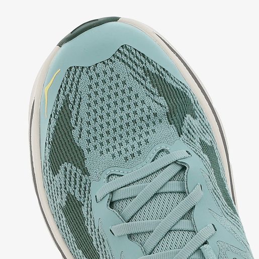 Hoka One One Challenger 8
