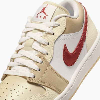 Air Jordan 1 Low