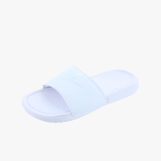 Nike Benassi