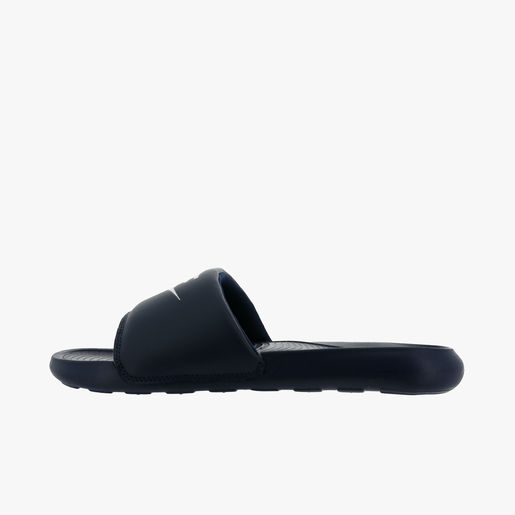 Nike Victori One