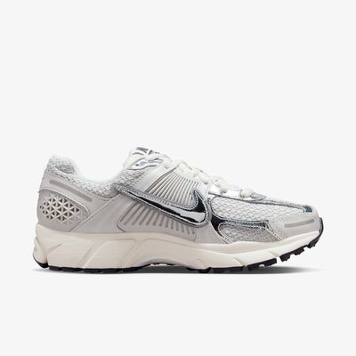 Nike Zapatos Zoom Vomero 5